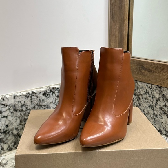 Chunky Heel Booties - Picture 7 of 14